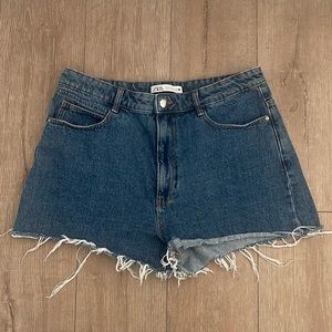 Zara Blue Wash Jean Shorts